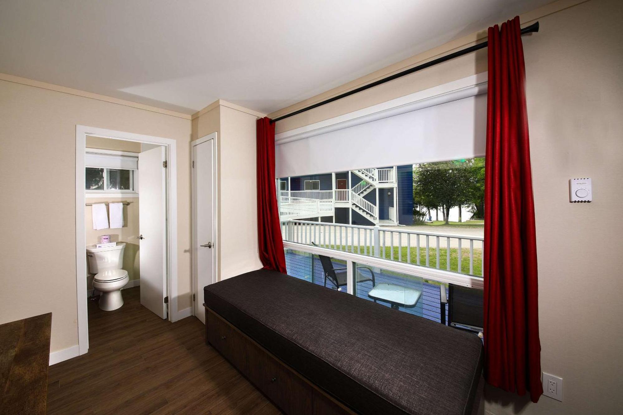 Bayview Wildwood Resort, Ascend Hotel Collection Severn Экстерьер фото