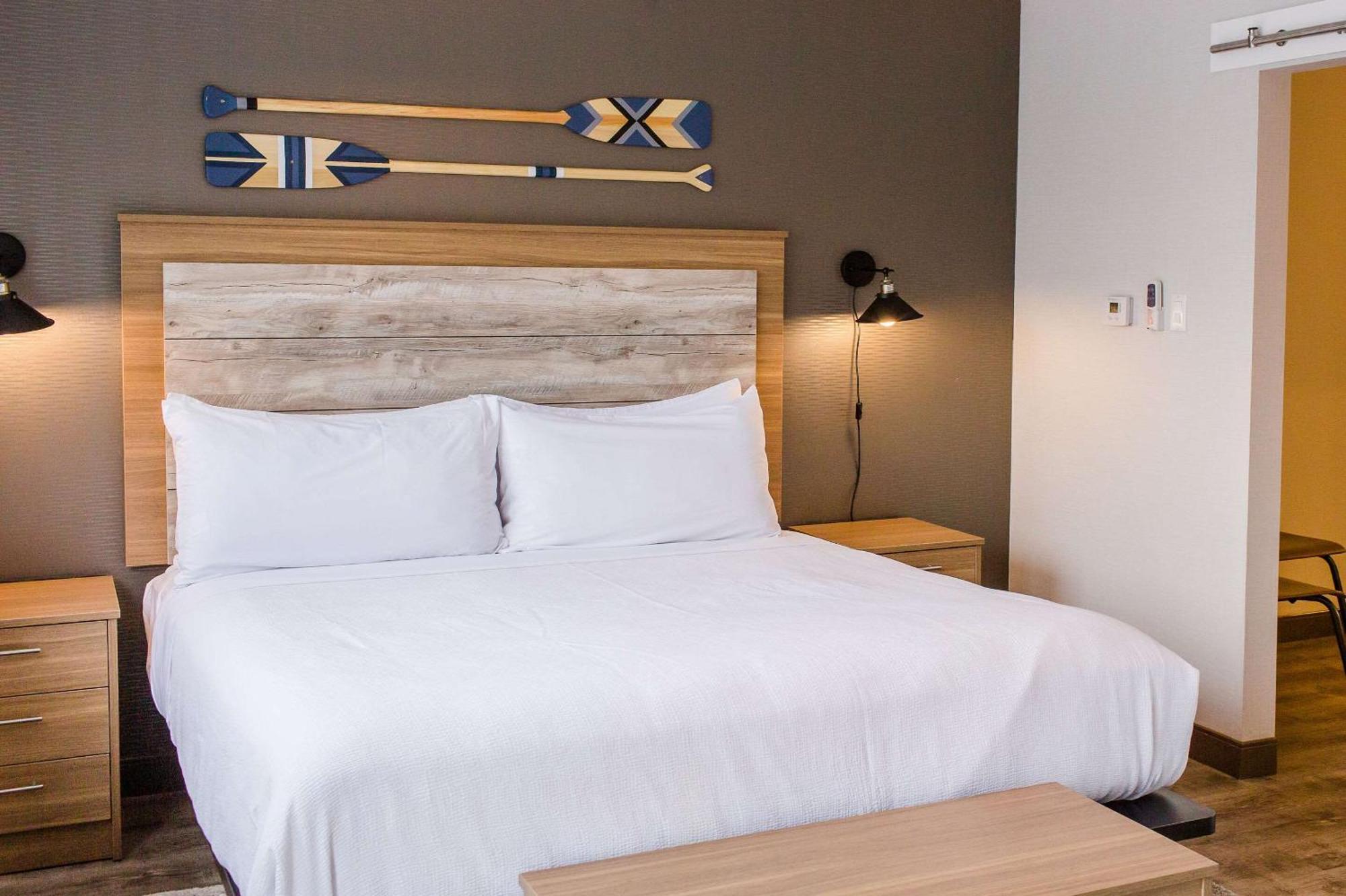 Bayview Wildwood Resort, Ascend Hotel Collection Severn Экстерьер фото