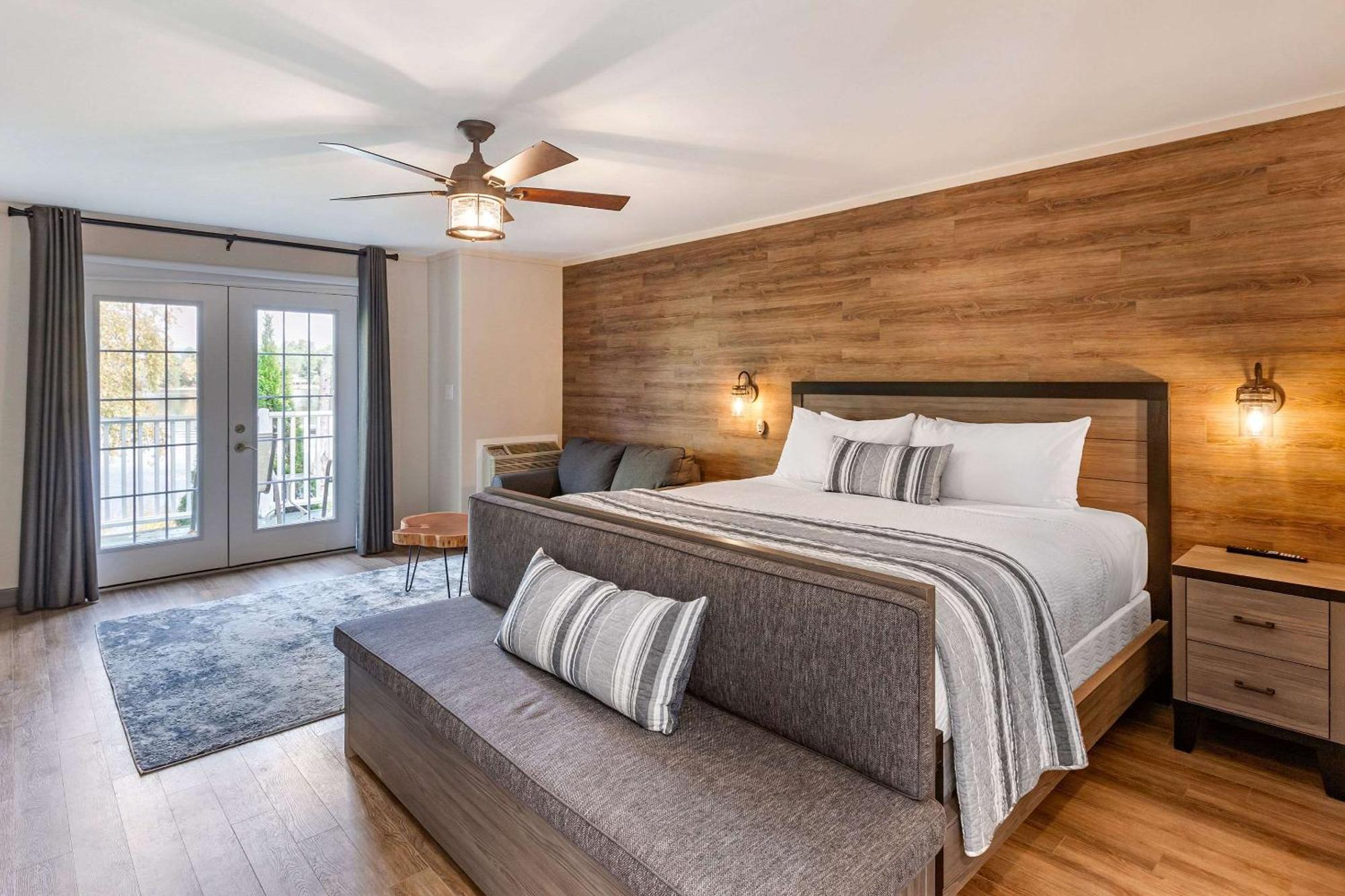 Bayview Wildwood Resort, Ascend Hotel Collection Severn Экстерьер фото